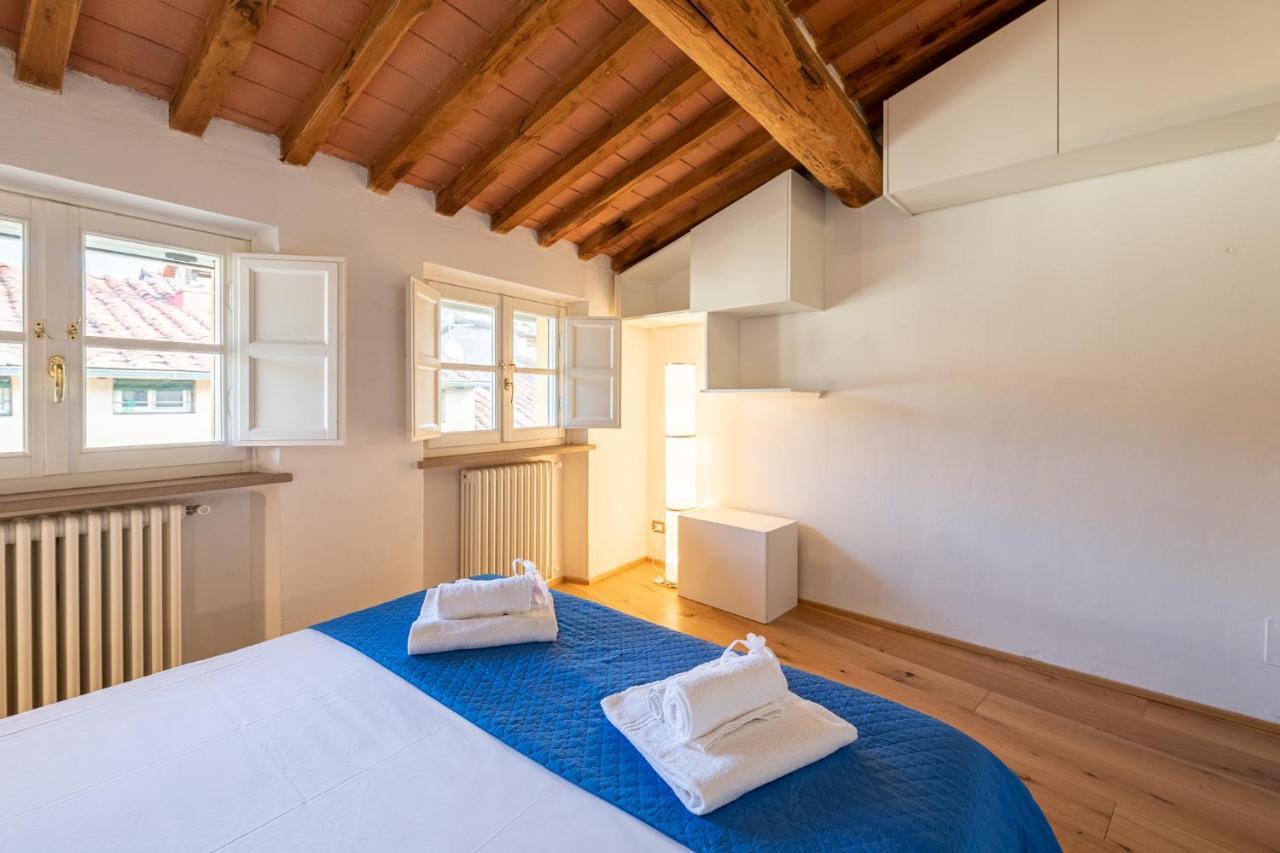 Casa San Paolino Dentro Le MuraElegant Flat Wifi E Selfcheckin Лука Екстериор снимка